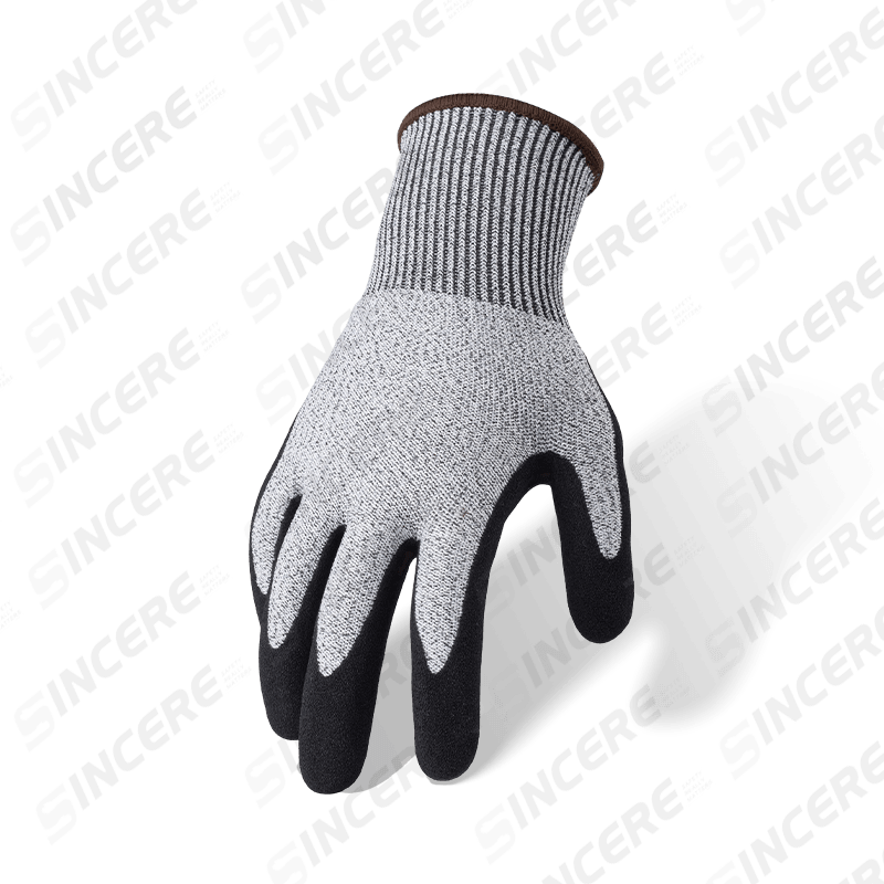 Guantes resistentes a cortes ANSI A4 calibre 13 con revestimiento de palma arenosa de nitrilo negro Guantes resistentes a cortes ANSI A4 calibre 13 con revestimiento de palma arenosa de nitrilo negro
