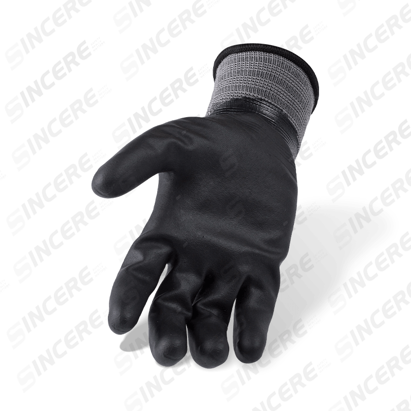 Guantes lisos de nitrilo negro totalmente recubiertos de nailon calibre 15 con capa superior de palma de microespuma — protección impermeable de doble capa